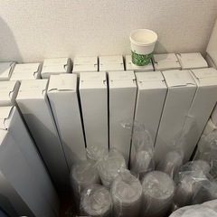 業務用コップ蓋紙コップ蓋ストローの画像