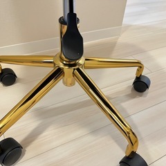 オフィスチェアの画像