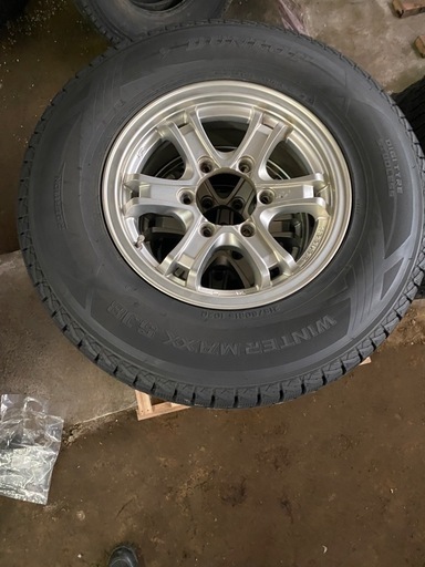 215/80R15 139.7 6穴　4本
スタッドレス