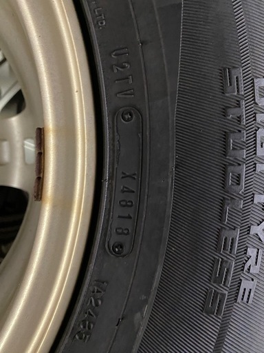 215/80R15 139.7 6穴　4本
スタッドレス