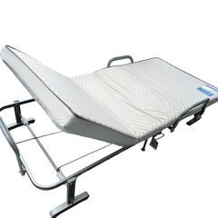 折り畳みベッド　ATEXの画像