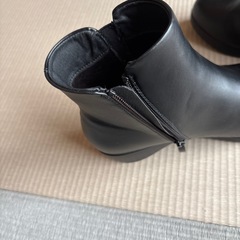 レディースショートブーツ
の画像