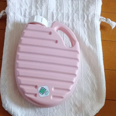 ピンク　湯たんぽ　800mlの画像