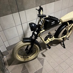 ②引き取り限定　動作品　電動アシスト自転車　カスタム　試乗可能の画像