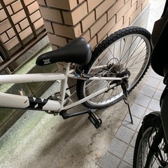 子供用自転車2台の画像