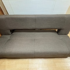 ソファーベッドの画像