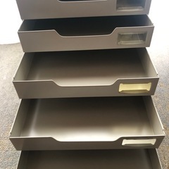 美品 コクヨ 収納5段ケースの画像