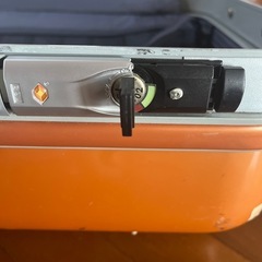 【あげます】機内持ち込み用最大サイズ　スーツケースの画像