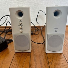 富士通ESPRIMO D583/KWデスクトップ　スピーカー付き　　の画像