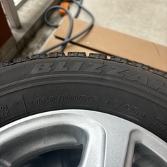 145-80-12   古いスタッドレスの画像