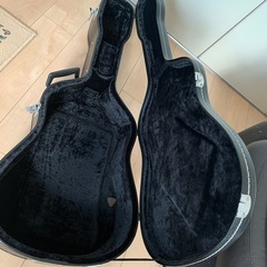 取引終了　　ギター、ケース込みの画像