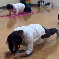 40代からの大人ダンス教室『SHINE』✨️初心者向け✨️難しい振付け練習なし✨️フィットネス感覚で通えるダンスClassの画像