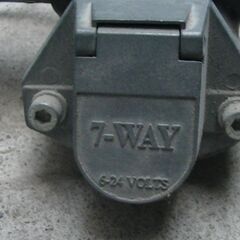 宮城県 トヨタハリアー 牽引 フック ヒッチ ボールヒッチ 中古品の画像