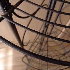 アイアン フラワースタンドの画像