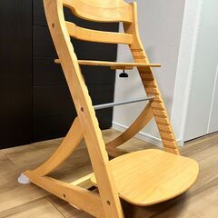 すくすくチェアの画像