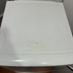 SHARP 冷蔵庫 137L 2018年製　12月15日〜18日引き渡し希望の画像