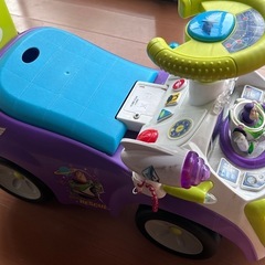 トイストーリー バズ 乗用玩具の画像