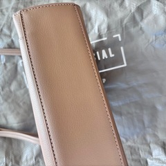 ショルダーバッグの画像