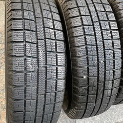 スタッドレスTOYOGARIT 
155ー70ー13９部山の画像