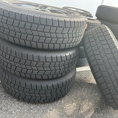 ワンシーンズンバリ溝❗️スタッドレスタイヤの画像