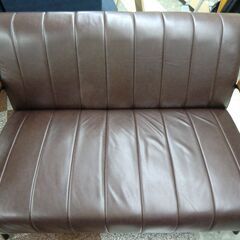 2人掛けソファー (ブラウン)の画像