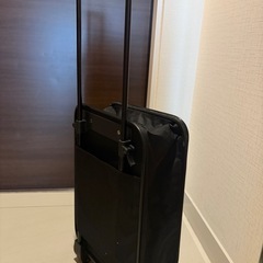 折りたためるスーツケースの画像