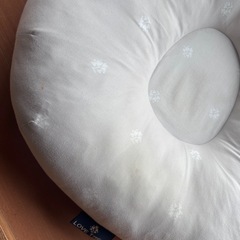 ラブツリークッションの画像