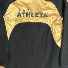 ATHLETAフリースジップパーカーMサイズ美品の画像
