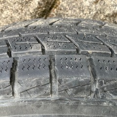 スタッドレスタイヤの画像