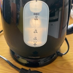 電気ケトル
の画像