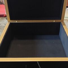 CHANEL空箱の画像