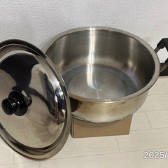 両手鍋(大きめ) 直径約33cm × 深さ約14cmの画像