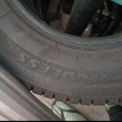 ブリジストン　スタッドレスタイヤ　4本の画像