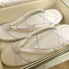 未使用 保管品 和装小物 草履バッグセット 佐賀錦 銀色系 札幌市厚別区 厚別店の画像