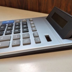 ソーラー電卓の画像