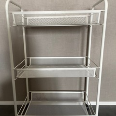 IKEA 可動式ラック ホワイト
の画像