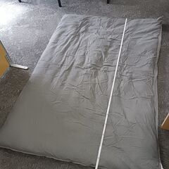 未使用　掛け布団（縦幅約190cm、横幅約140cm）の画像