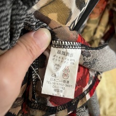 透け感のあるシャツの画像