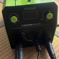 100V半自動溶接機ノンガスの画像