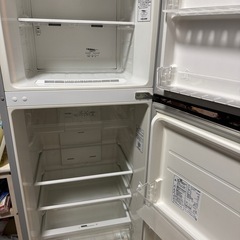 ハイセンス 227L 2ドア冷蔵庫 HR-B2301の画像