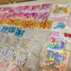 【未使用】ビーズ 119袋の画像