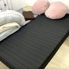 シングルベッド