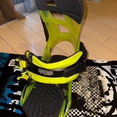 スノーボード、ビンディングセットの画像