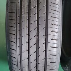 新車外し 25年13週　ヨコハマ 225/60R18 アルファード 40 純正タイヤ 4本の画像