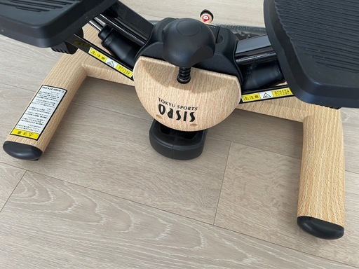 ツイストステッパー　東急スポーツオアシス　ベージュ