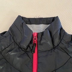 アシックス上着の画像