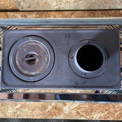 旭川発⭐︎ ストーブ サンポット KSH-10KT5 D 煙突式 石油 レトロ アンティーク
  の画像