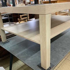 リユースマン倉敷、テーブルロータイプ、アイボリー、テーブルの画像