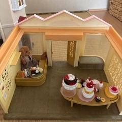 シルバニアファミリー赤い屋根の大きなお家などの画像