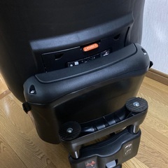 エールべべ　チャイルドシート　の画像